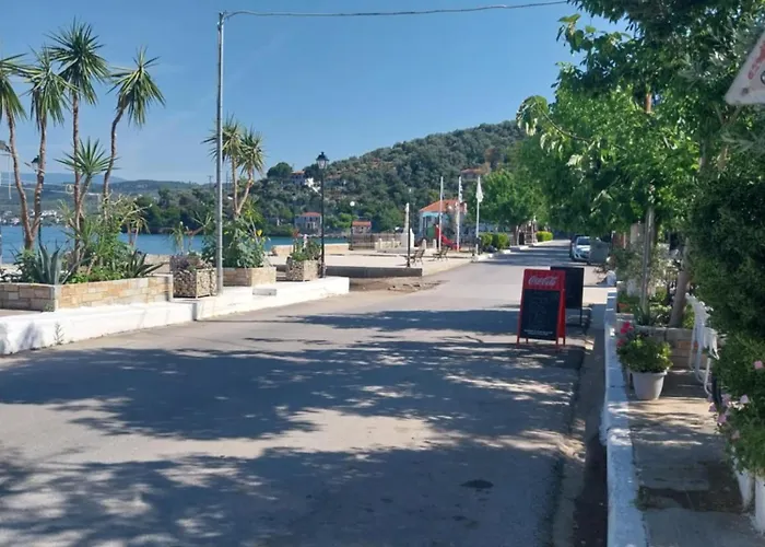 Dom wakacyjny Panoshouse Milina